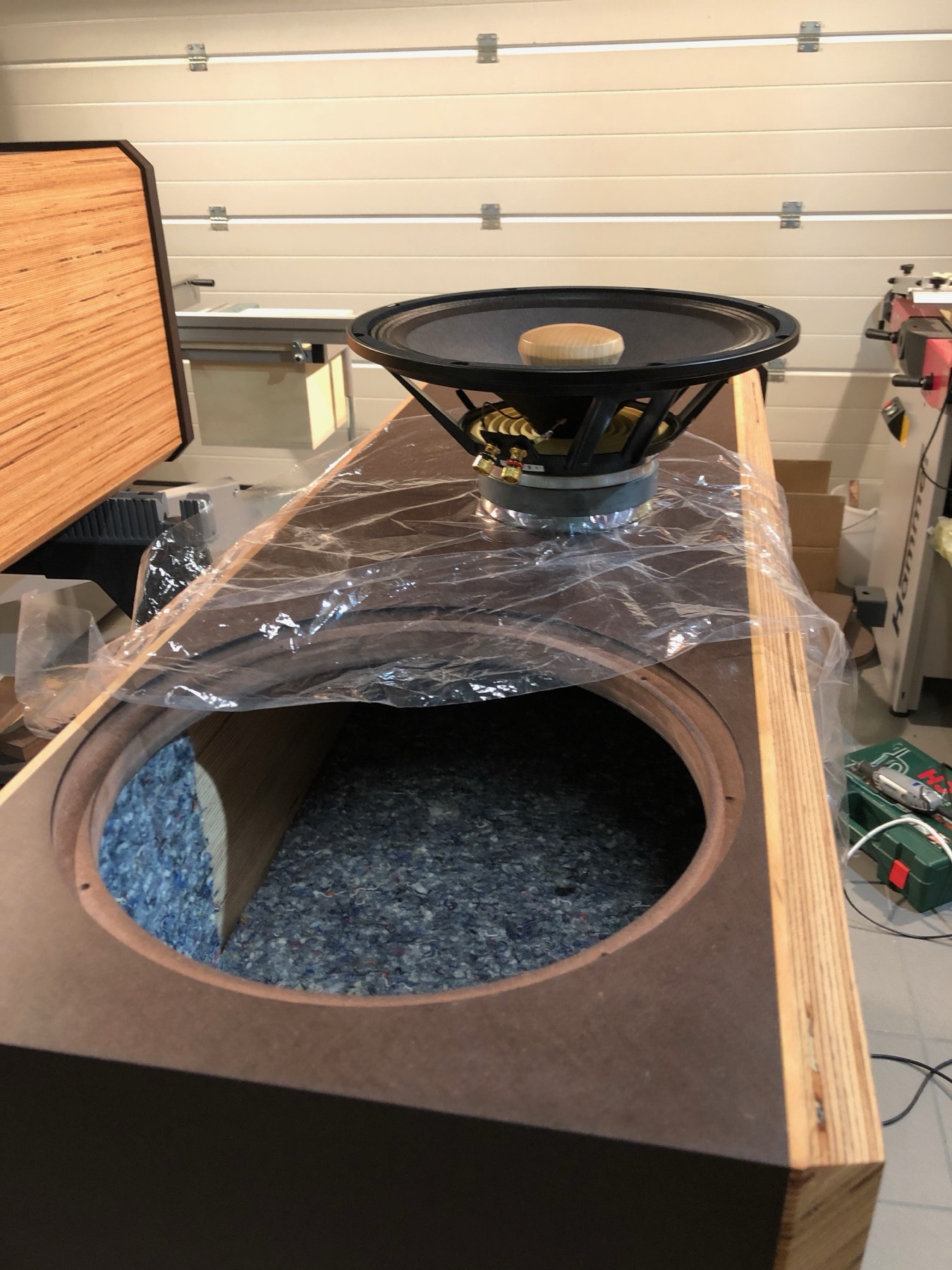 Enceinte LB 12 — photo de réalisation